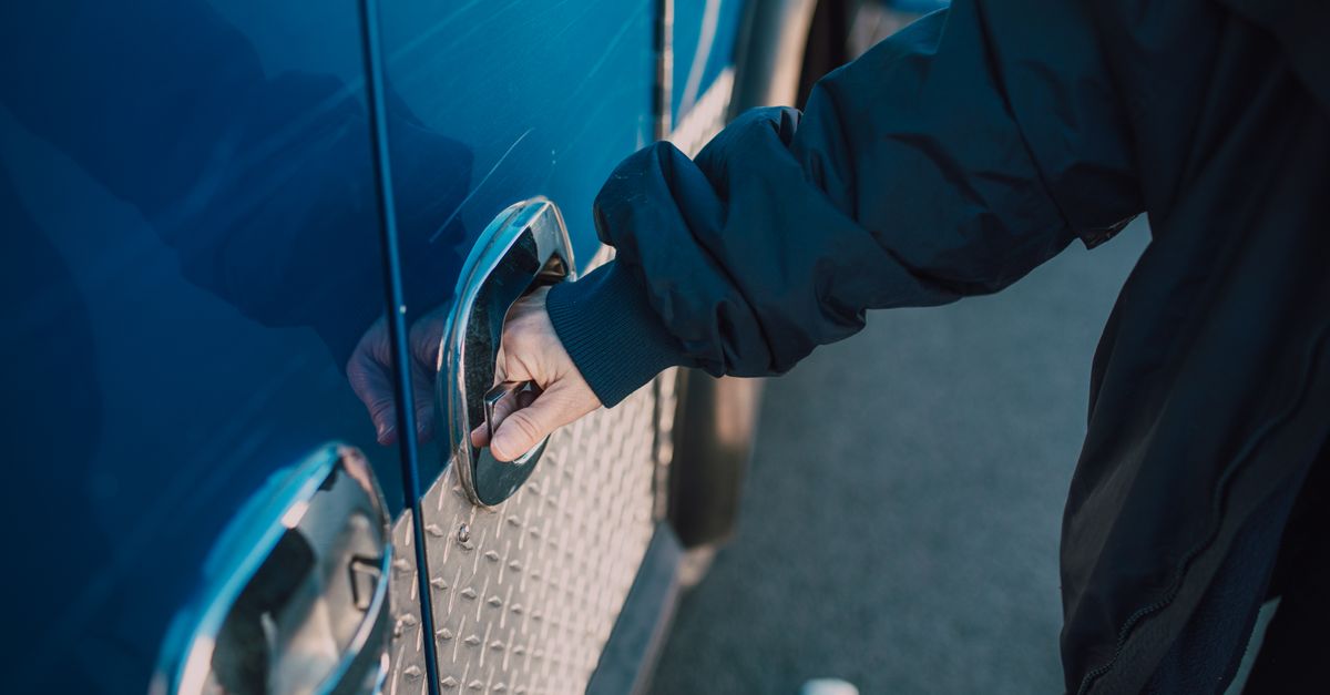 24/7 Emergency Lockout Service — Brampton Locksmith Expert